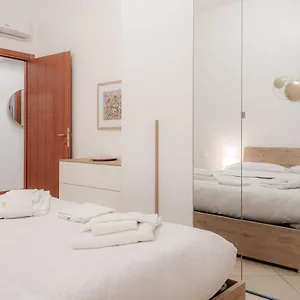 Bnbutler - Pellegrino Rossi, 42 - Ampio E Comodo Per 5 Apartment Milan