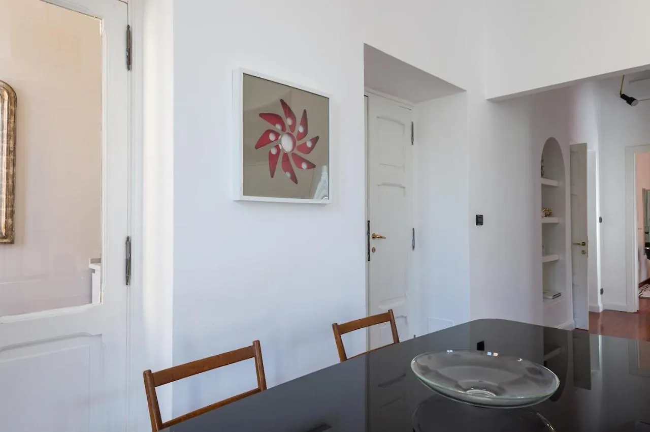 Trastevere Glorioso Wood 2 Bedrooms Apartment Rome Italy